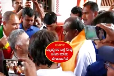 Gokarna Mahabaleshwar Temple Priest Confronts HD Kumaraswamy For Brahmin Comment
