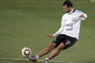 Mascherano wants to leave Liverpool: Hodgson