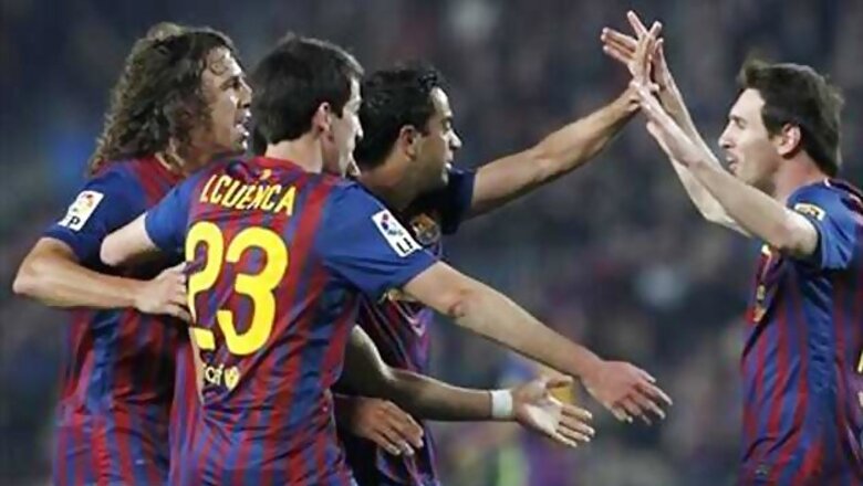 Messi extends Barcelona contract until 2018