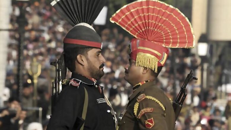The strength of the Indian and Pakistani armed forces