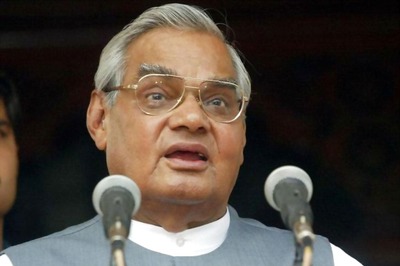 PM Modi Visits AIIMS to Check on Atal Bihari Vajpayee's Health