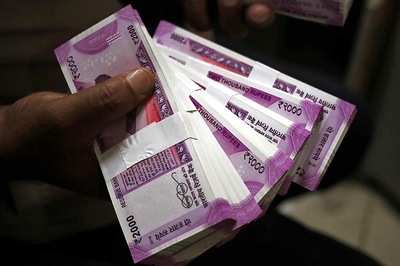 Rupee Slips 16 Paise to 75.35 Against US Dollar in Early Trade