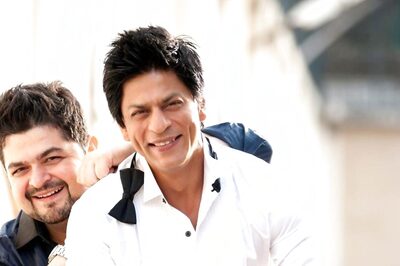 Shah Rukh Khan's Unseen Throwback Pic With Dabboo Ratnani Will Make Your Heart Skip A Beat; Check Here