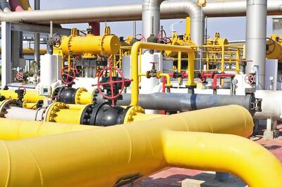 India to Drop Windfall Tax if Oil Prices Fall $40 a Barrel, Says Revenue Secretary Tarun Bajaj