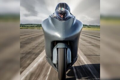 British Racer Guy Martin Eyeing New Speed Record With His 860 Bhp Suzuki Hayabusa