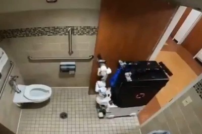 On The Scale Of 1 To 10, Can You Guess How Impressed Anand Mahindra Was With This Robot Janitor?