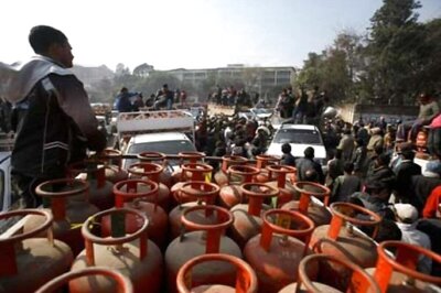 LPG Cylinder Price Hiked by Rs 50; Check Rates in Delhi and Other Metro Cities