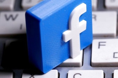 Facebook Pressed by US Lawmakers on Disabling NYU Researcher Accounts