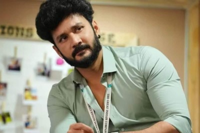 Bigg Boss Tamil 7: Actor Vishnu Bursts 1,000 Firecrackers To Celebrate Archana's Win