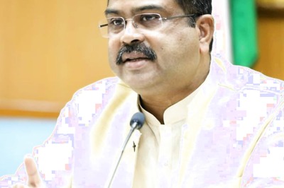 Union Education Minister Launches Digital Skilling Initiative for 1 Crore Students