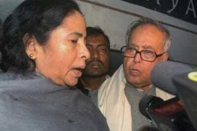 Deadlock over seat sharing between Cong, TMC