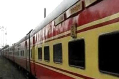 Indian Railways to Add Extra Coaches in These Trains to Meet Holi 2022 Rush; Check Full List
