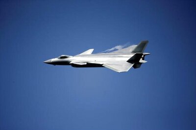 China Showcases Top Secret J-20 Stealth Fighter Jet at Zhuhai Air Show