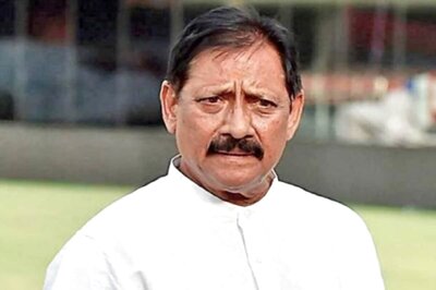 Former India Cricketer And UP Cabinet Minister Chetan Chauhan Cremated at Garhmukteshwar With State Honours