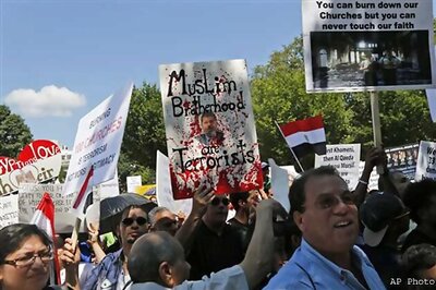 Egypt military supporters rally at White House