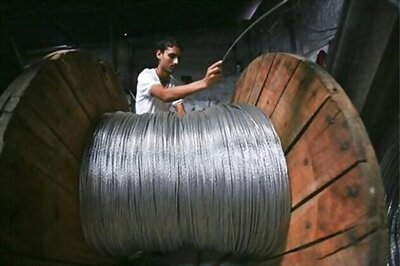 Industrial growth rises to 4.1 pc in February