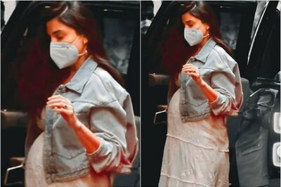 In Pics: Heavily Pregnant Anushka Sharma Snapped in Midi Dress