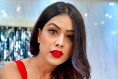 Nia Sharma's Handbag Gets Stolen From Her Car, Seeks Mumbai Police's Help