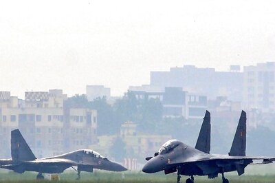 India to Procure 12 Sukhoi Su-30 MKIs; Defence Ministry Approves 9 Acquisition Proposals Worth Rs 45,000 Cr