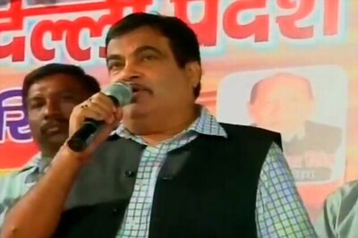 No commercial interest in e-rickshaw: Nitin Gadkari