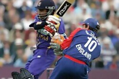 Mahela's 2nd ton downs England again