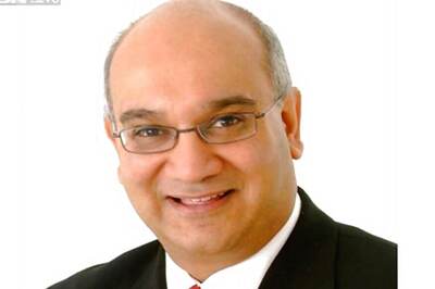 Indian Origin  British MP Keith Vaz Caught on Cam With Male Prostitutes