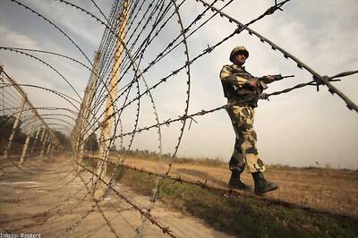 India-Bangladesh border forces agree on coordinated patrolling