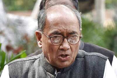 Digvijaya Singh Writes to PM Modi, Asks Him to Clear MGNREGS Bills in Tribal Areas of MP