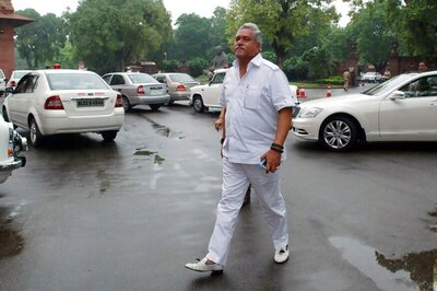 Non-bailable Warrant Issued Against Vijay Mallya