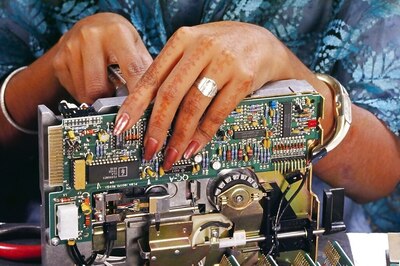 India's Semiconductor Future Offers Lucrative Careers, But Will Women Answer The Call?