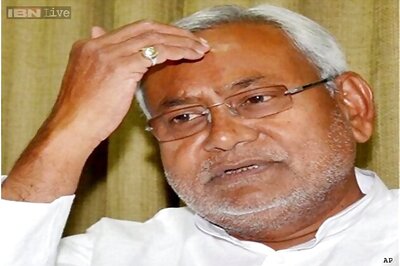 Had Nitish stayed with NDA, he wouldn't have faced defeat: Shiv Sena