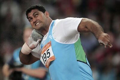 Om Prakash shatters shot put national record