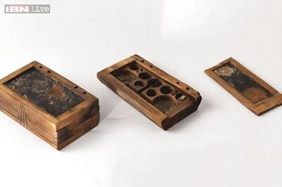 1200-year-old 'tablet computer' found in ancient shipwreck