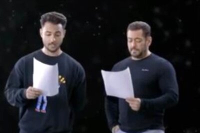 Salman Khan and Aayush Sharma Promote IPL's Antim Match Between CSK and KKR