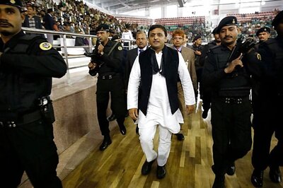 UP Polls: Akhilesh Yadav's 'Vikas Rath Yatra' to Begin from November 3