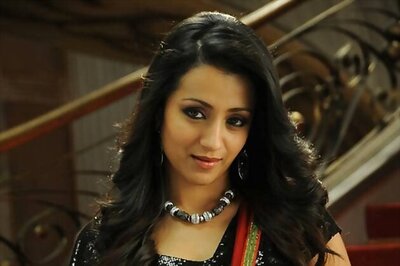 Actress Trisha denies to lead 'Saami' remake