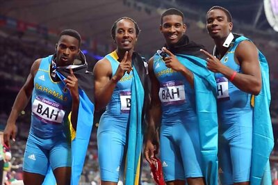 Olympics: Bahamas take men's 4x400 gold