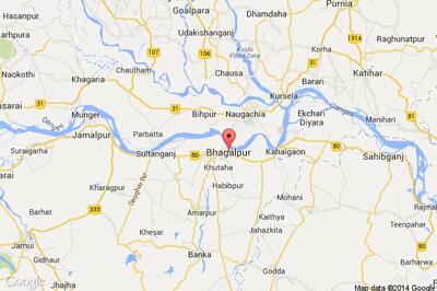 38-year-old woman's body found hanging from tree