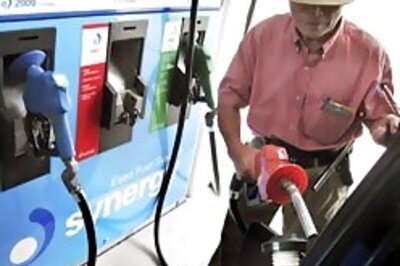Oil prices plunge as US financial bailout plan fails