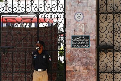 Pakistan Reports Record 990 Cases in Single Day, Cases Jump to 17,439 With 391 Deaths