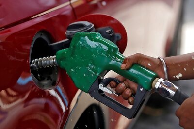 Gujarat Increases Prices of Petrol and Diesel by Rs 2 Each; New Rates to be Charged from Tomorrow