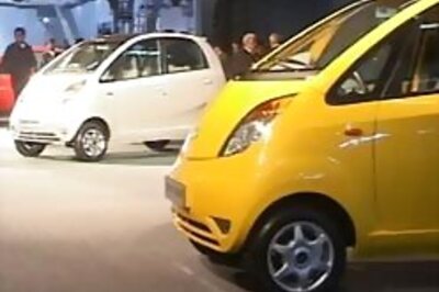 Mamata, Buddhadeb clear path for Nano