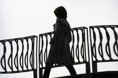 Woman who faked cancer asked to repay 'well-wishers'