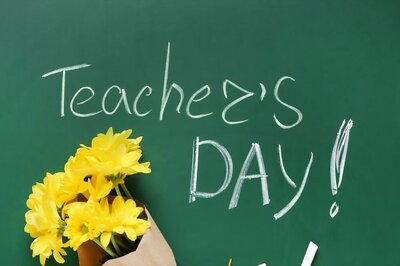 Teachers Day 2023: 5 Last-minute Gift Ideas to Appreciate Your Guru!