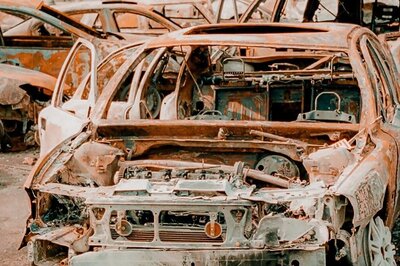 Seven, Including One Minor, Found Dead Inside Abandoned Car in Mexico