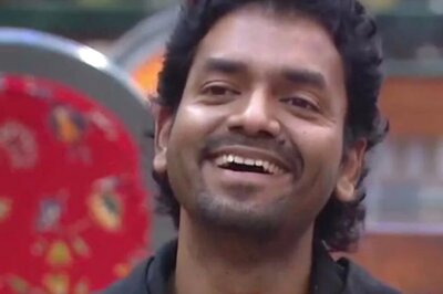 Video: Bigg Boss Marathi Fame Utkarsh Shinde Celebrates Birthday at Mumbai Tea Stall