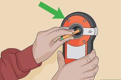 How to Install a Medicine Cabinet