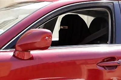 Saudi women break driving ban, defying warnings - campaigners