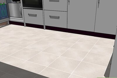 How to Pick Flooring Color for Your Kitchen