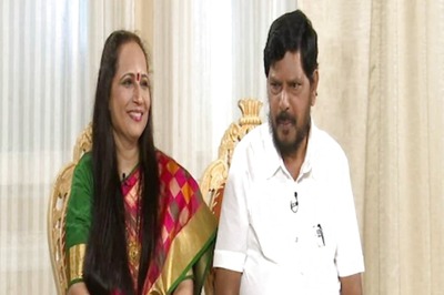On Show Home Minister's Diwali Special, Ramdas Athawale, Wife Seema Distinguished Guests